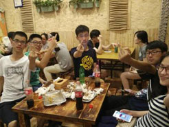 界首烧烤加盟,学烧烤技术,开烧烤店多少钱疯狂烤翅加盟